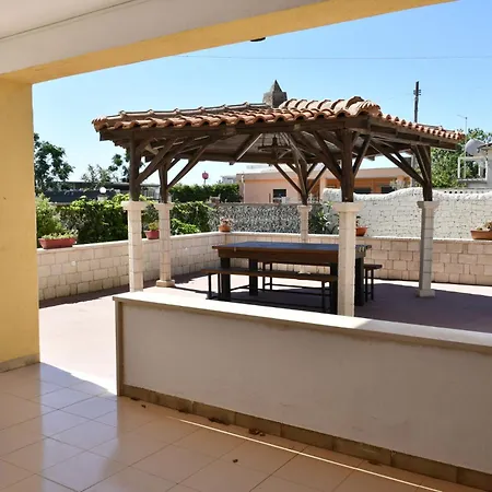 Santa Maria Apartment