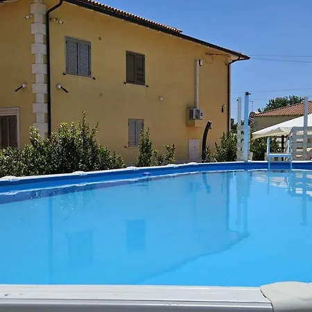 Santa Maria *